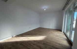 Cu gradina proprie. Zona Cora . Finisat la cheie