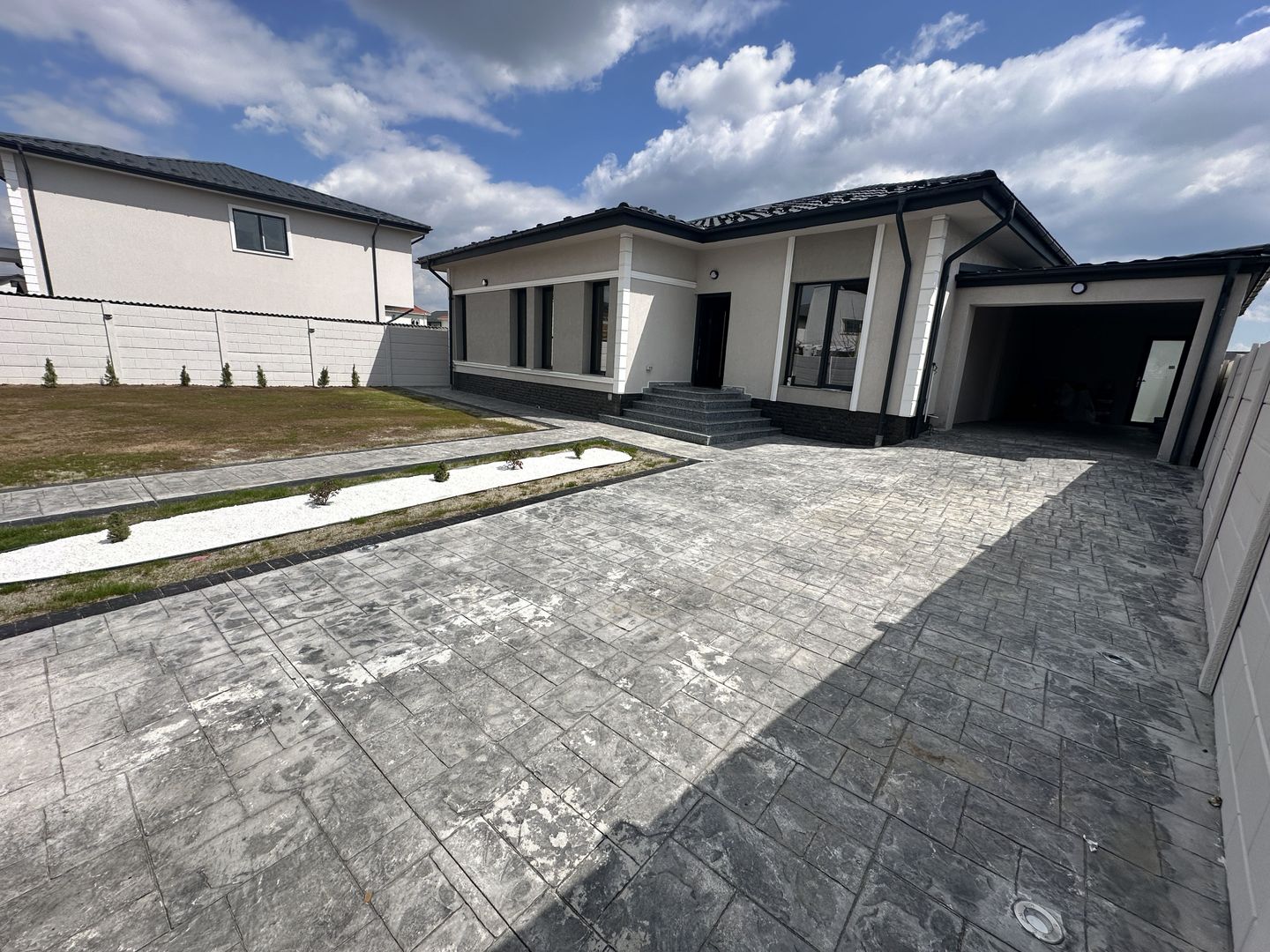 CASA INDIVIDUALA BRAGADIRU, TOATE UTILITATILE, CURTE 340 MP, COMIS 0% - Poză 11