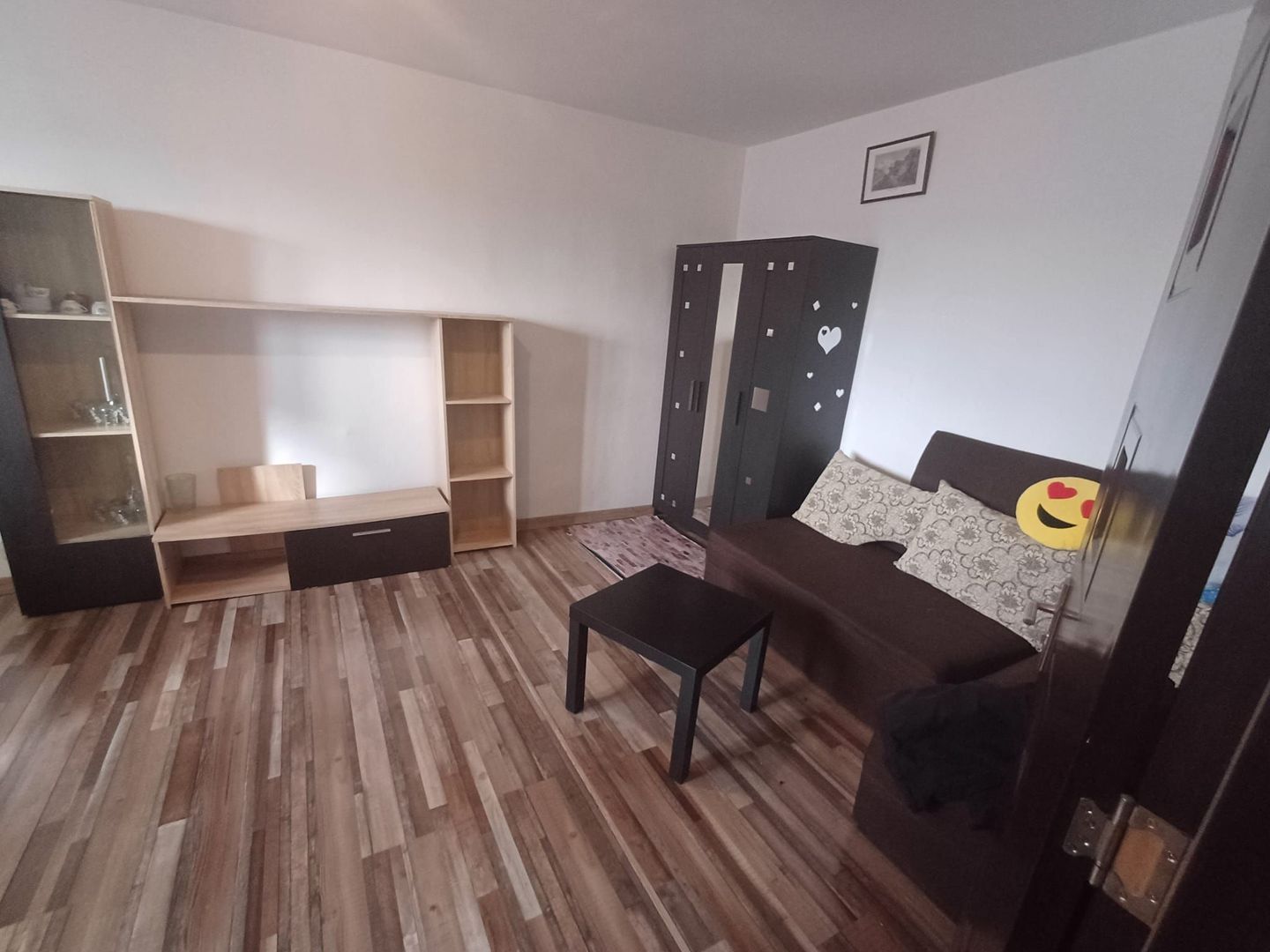 Apartament 2 camere decomandat Bloc 1982 - Metrou Dristor - Poză 1