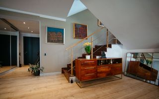 Vilă modernă  cu curte generoasă în Iancu Nicolae - Poză 8