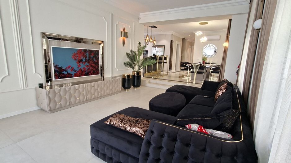 Vila spatioasa cu piscina - Dumbravita/Padurea Verde - Poză 4