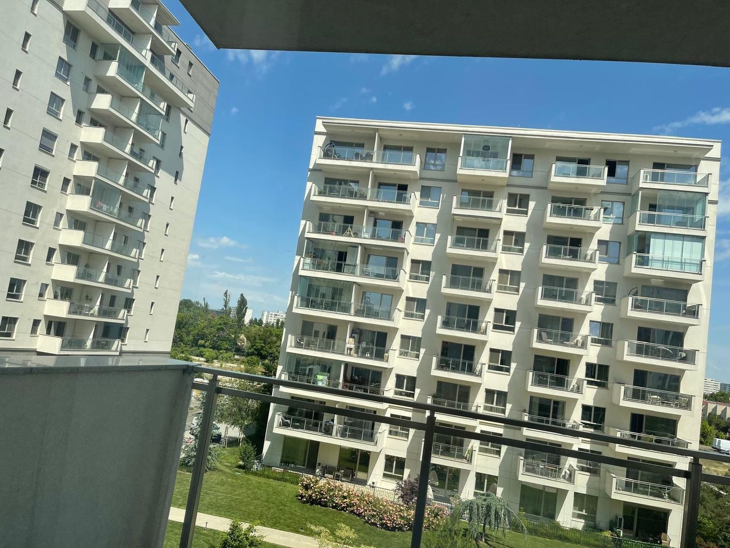 AP. 2 CAMERE LUXURIA, LOC PARCARE, INCALZIRE PARDOSEALA, METROU, NOU - Poză 9