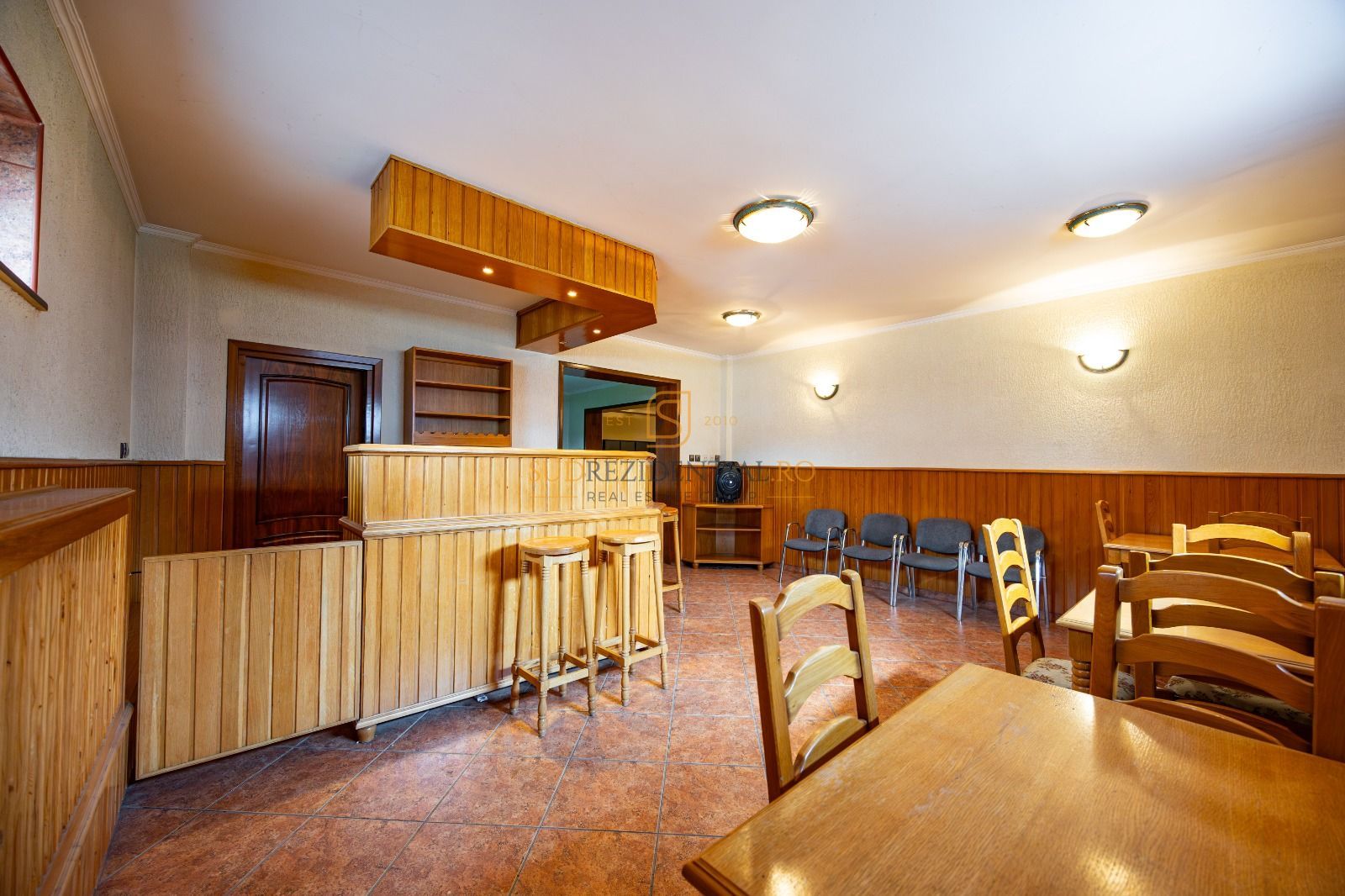 Vila impresionanta D+P+E+M | 500+ mp | teren 2652 mp | piscina - Poză 33