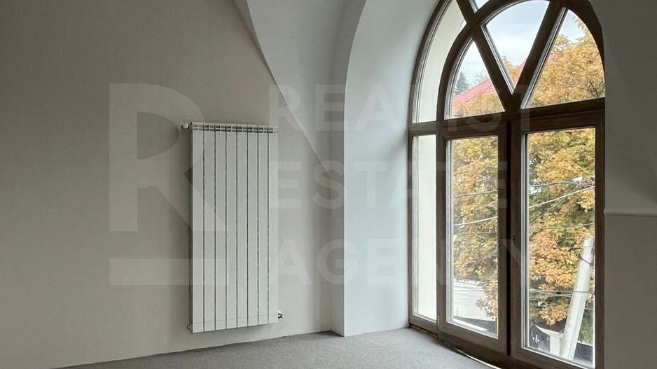 Chirie, casă, 3 nivele, str. Anton Crihan, Centru - Poză 4