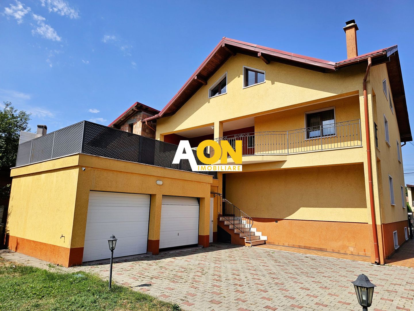 Casa de locuit si birouri, finisaje lux, 629 mp teren, zona Prefectura - Poză 1