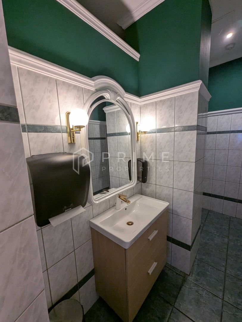 Spațiu Comercial Generos (384 mp) Amenajat ca Restaurant | Central - Poză 4