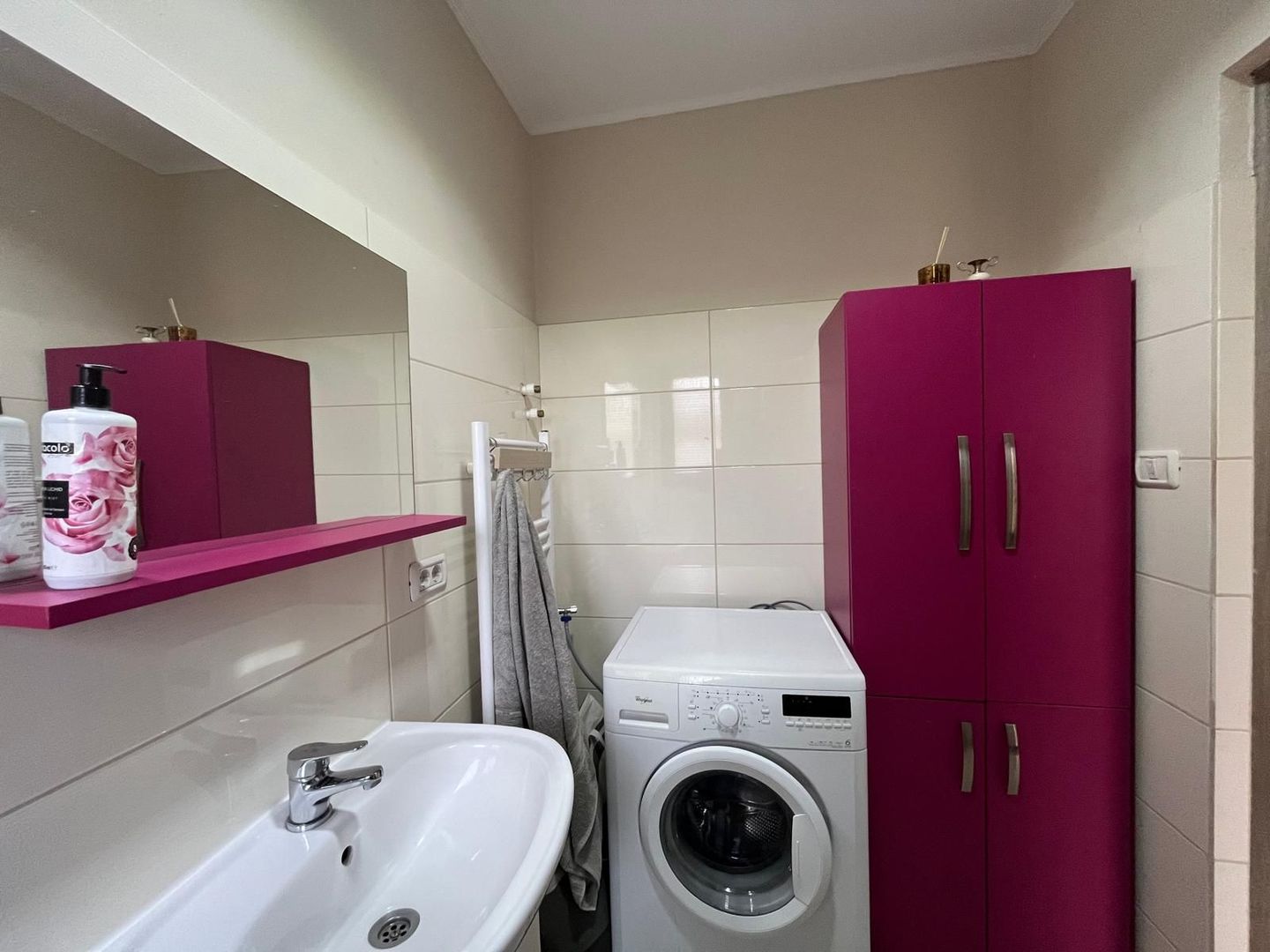 Casa modernă în Vladimirescu - Poză 25