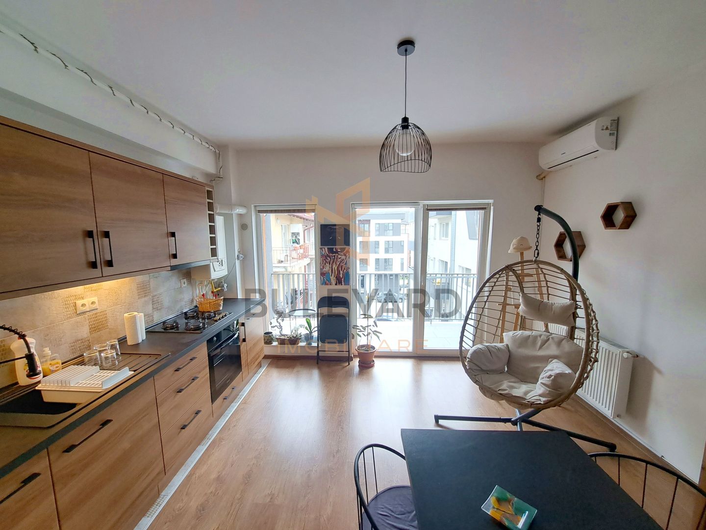 Apartament 2 camere pe strada Cetatii- Floresti! - Poză 1