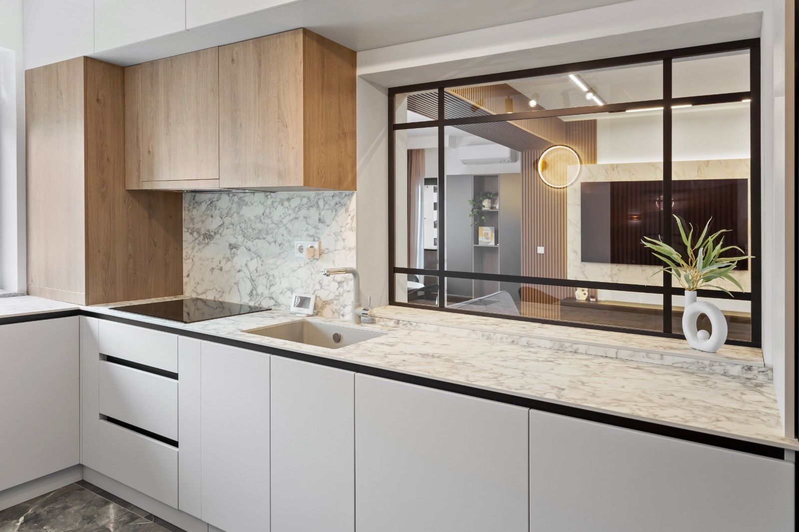 For Rent | 4-Room Apartment 116 sqm | 2 Parking Spaces Included - Poză 12