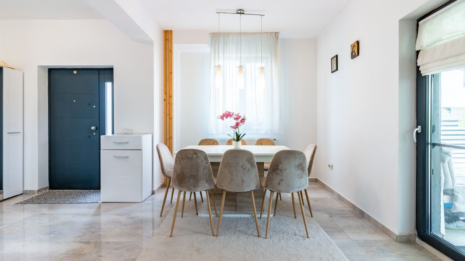 Casă / Vilă cu 4 camere de vânzare Tunari - Poză 17