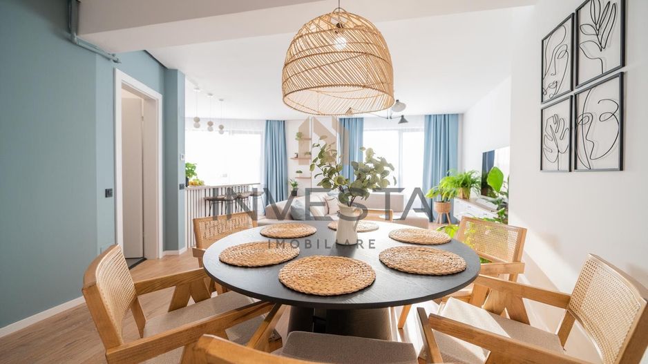 Penthouse in WINGS! - Poză 1