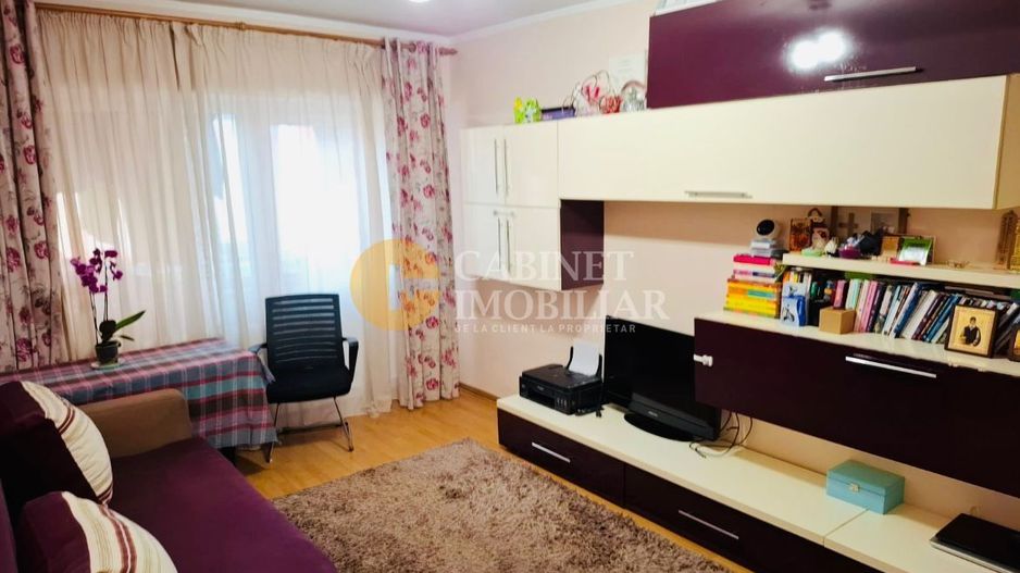 2 CAMERE - ETAJ INTERMEDIAR - PACURARI - Poză 3