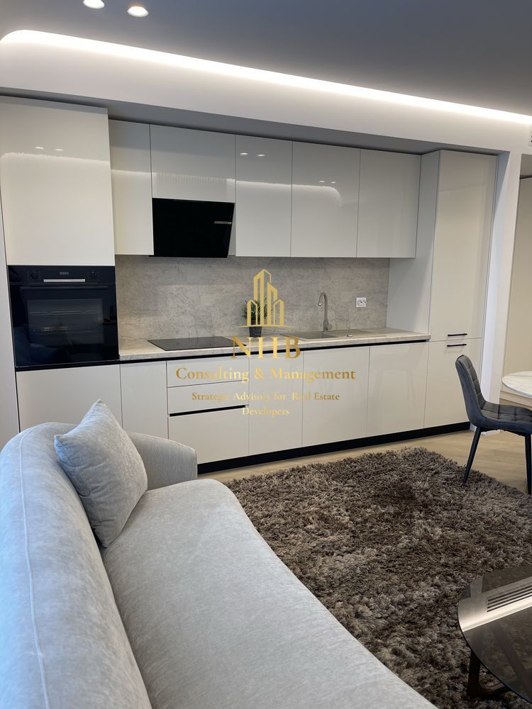 Apartament de inchiriat - 3 camere Cortina 126-PARCARE -Negociabil - Poză 1