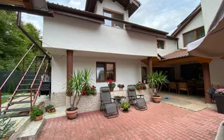 Vila  Frumoasa , individuala ,Sibiu ,7 camere , 5 Bai , mobilata ,utilata - Poză 38