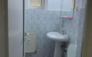 Vânzare apartament cu 4 camere, zona lic M Eminescu, pret negociabil! - Poză 6