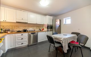 Casa + Pensiune deosebita - Orlat, Sibiu - Poză 17