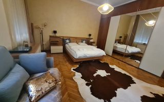 Vila deosebitǎ în zona centrala - Poză 23