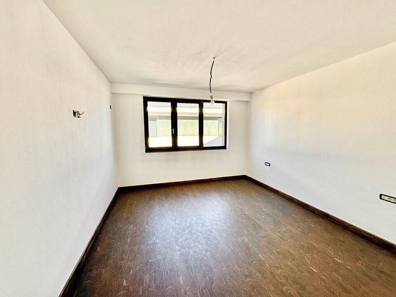 Vila 5 camere Otopeni Central - Poză 15