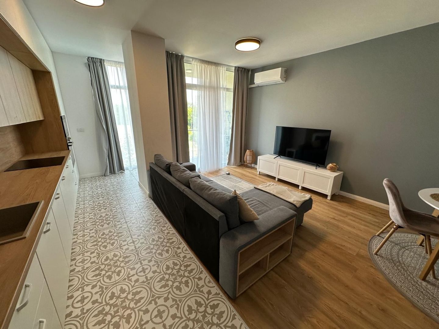 Apartament la Nord One -loc de parcare - Poză 2