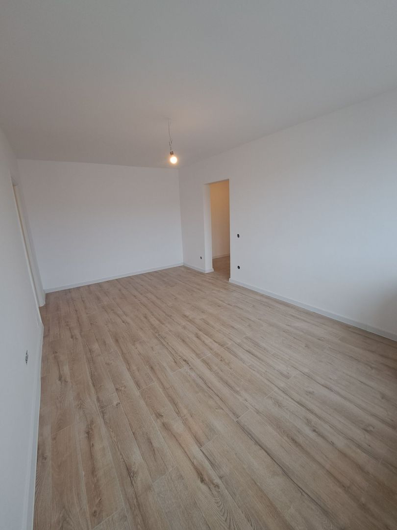 Vanzare apartament 2 camere - Poză 6