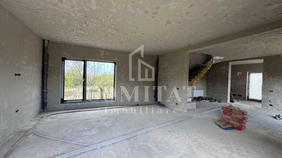 Casă individuală cu 6 camere | Teren 1103 mp | Garaj dublu | Sălicea - Poză 1