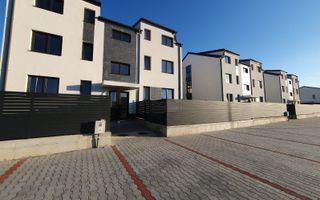 Locuință modernă, 2 camere decomandate, bloc tip vilă, Sânpetru - Poză 19