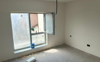 Vanzare 3 vile individuale noi cu design contemporan si teren generos - Poză 3