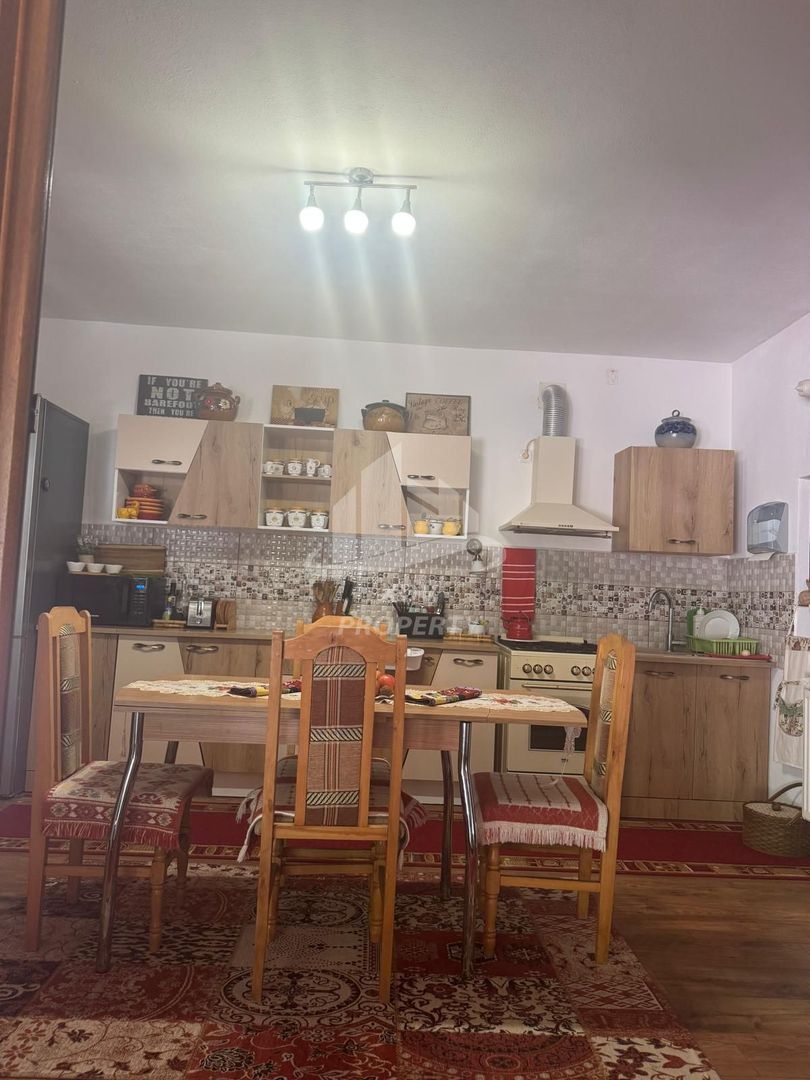 Vila  Frumoasa , Sibiu ,6 camere , 5 Bai , mobilata ,utilata - Poză 64