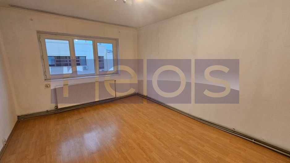 DE VANZAREA AP 2 CAM 55 MP| DRUMUL TABEREI | SEMIDECOMANDAT | METROU - Poză 3