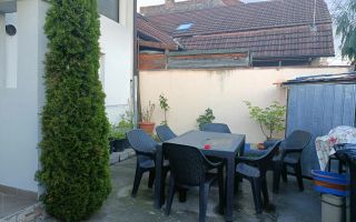 Casa 4 camere de vânzare zona Sala Polivalentă - Poză 1