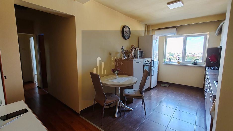 Apartament 4 camere, Brancoveanu/Izvorul Rece, 2 bai, 2 balcoane - Poză 13