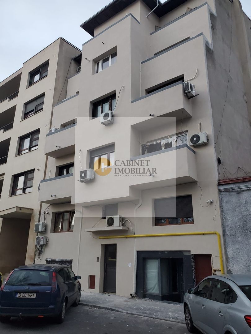 2 camere I Piata Sfintii Voievozi - Victoriei I Parter inalt - Poză 14