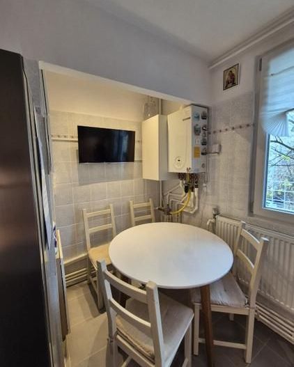 APARTAMENT MOBILAT CENTRALA LOC PARCARE ZONA  BRANCOVEANU - Poză 6