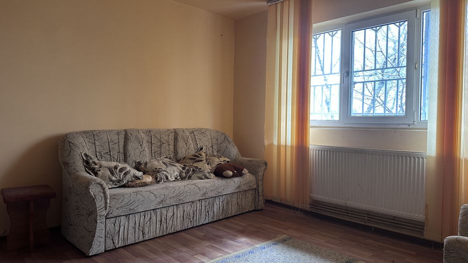 PARTER! Vânzare apartament cu 2 camere în Târgoviște - Poză 3