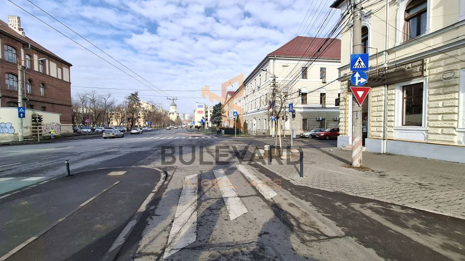 Apartament in Piata CIpariu + parcare in curte! - Poză 10