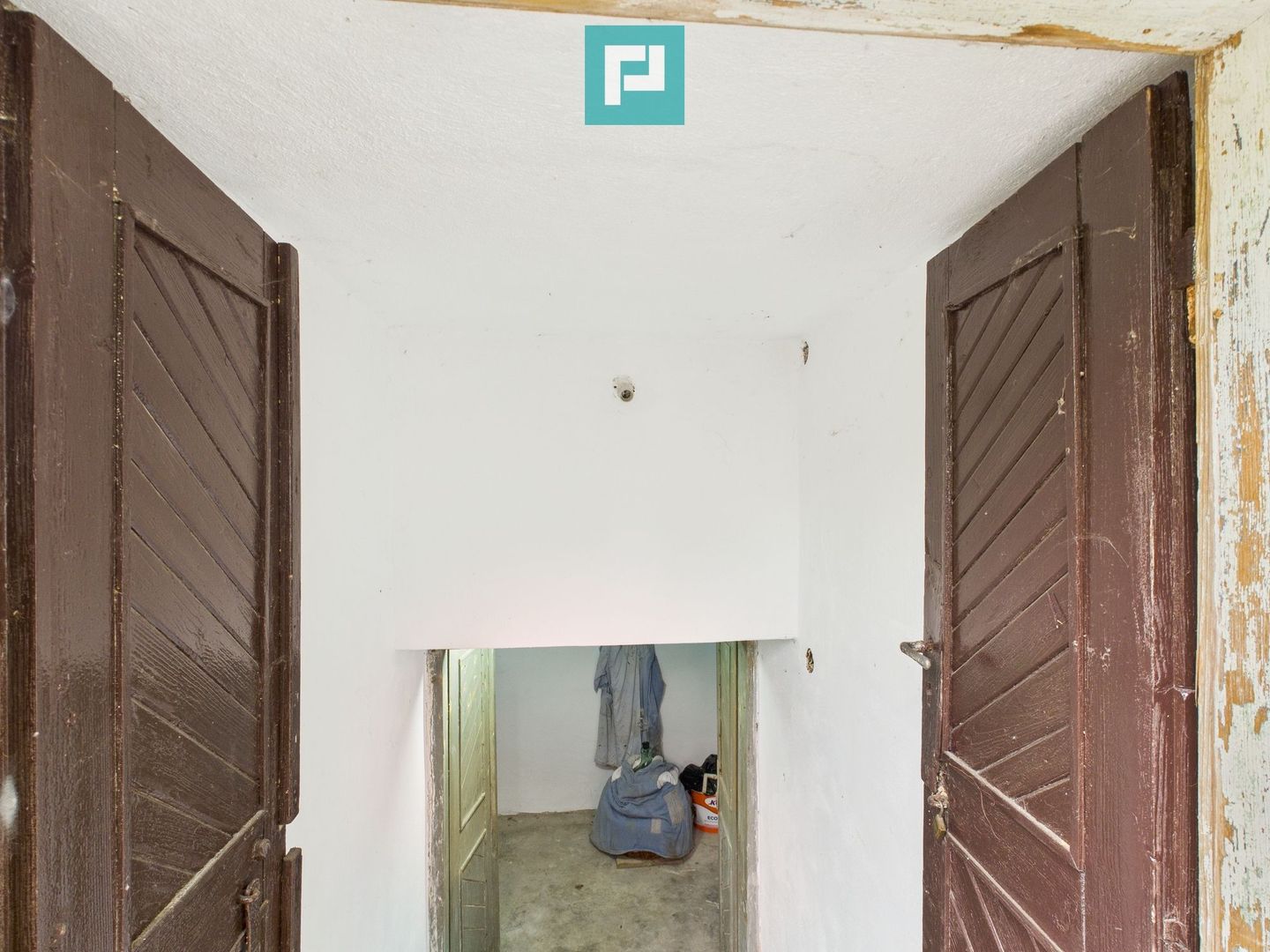 Casă cu 4 camere, în localitatea Gurahonț, Arad - Poză 14