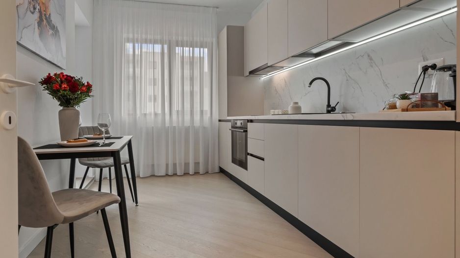 Apartament 3 camere de inchiriat | Cortina North - Poză 14