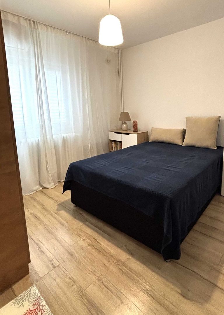 AP. 2 CAMERE RENOVAT COMPLET, BLOC REABILITAT, DOG FRIENDLY, LIBER - Poză 2