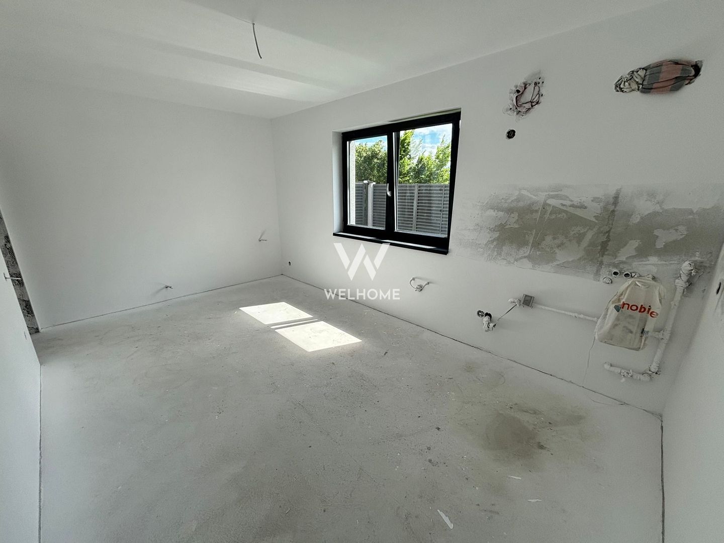 Casă INDIVIDUALĂ cu PIVNIȚĂ și POD în Sibiu - Poză 10