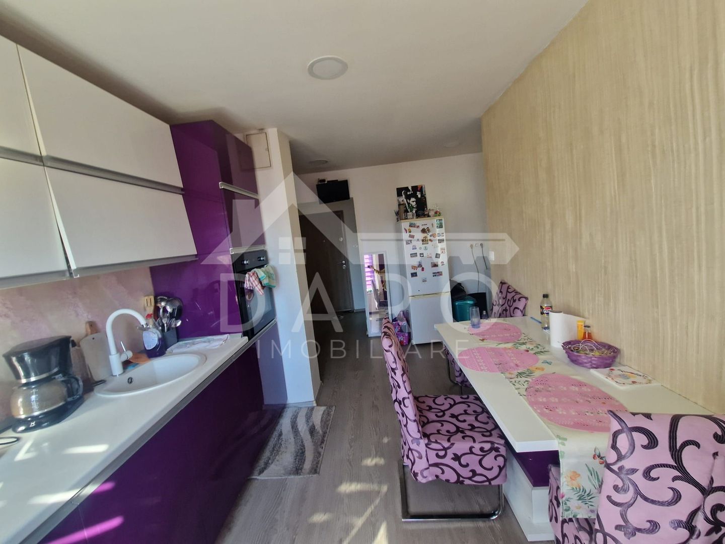 Apartament cu 3 camere in Tudor - Poză 2