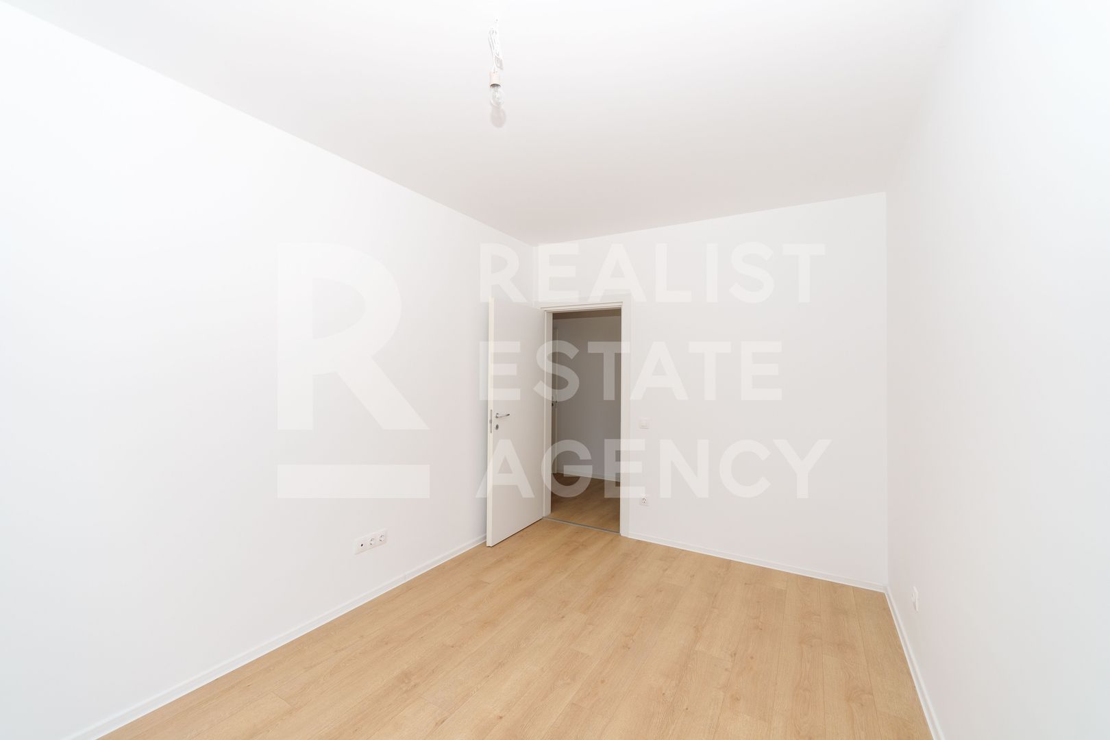 Vânzare, apartament cu 4 camere în zona Bucureștii Noi - Poză 15