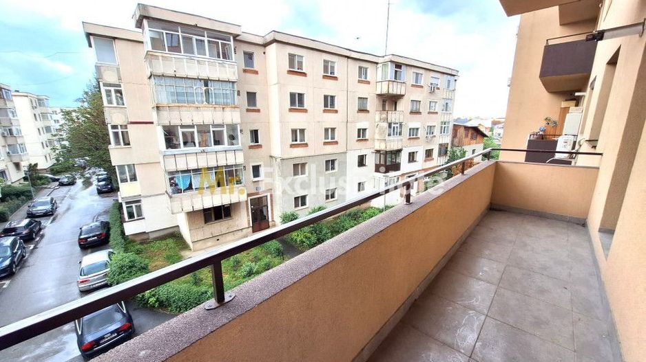 Inchiriere apartament 3 camere Popa Sapca Bloc Nou - Poză 3