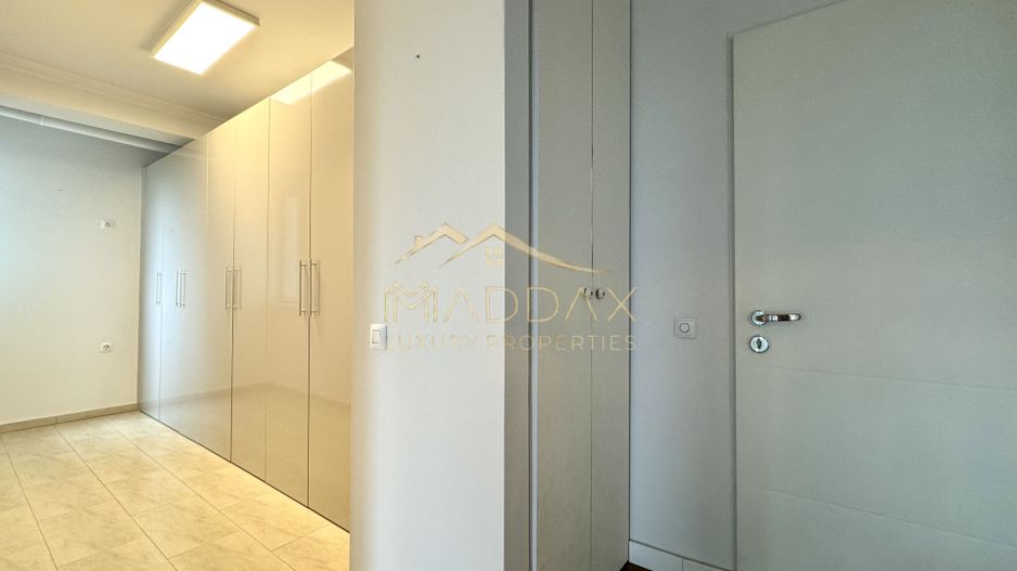 4 rooms apartment - 122 sqm/ Rented/ 1 Parking / Floreasca - Lake View - Poză 35
