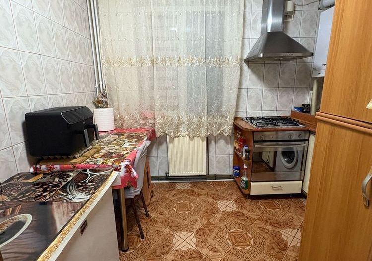 Apartament 4 camere Berceni | Centrala proprie| - Poză 5