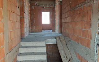 Casa/ Vila la Rosu- 365mp-1000 mp teren- regim P+1- Zona Viisoara - Poză 5