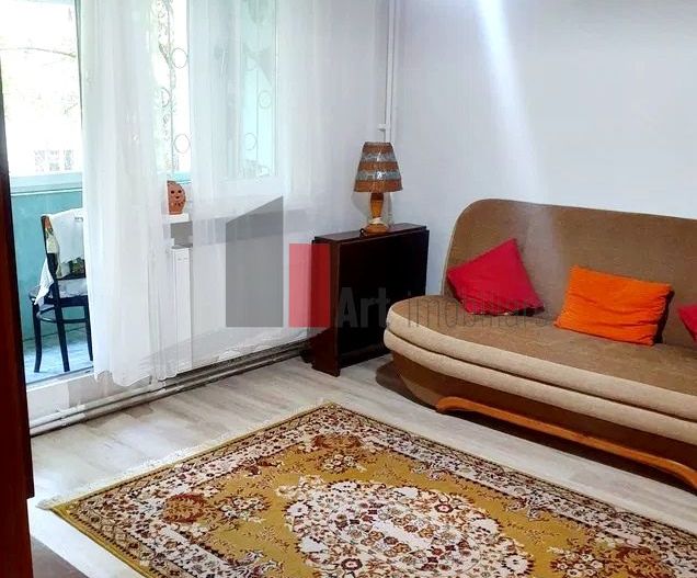 De vanzare 4 camere Titan-Parcul Teilor Ozana - Poză 2