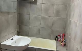 Apartament cu 2 camere – parter, zonă liniștită. - Poză 3