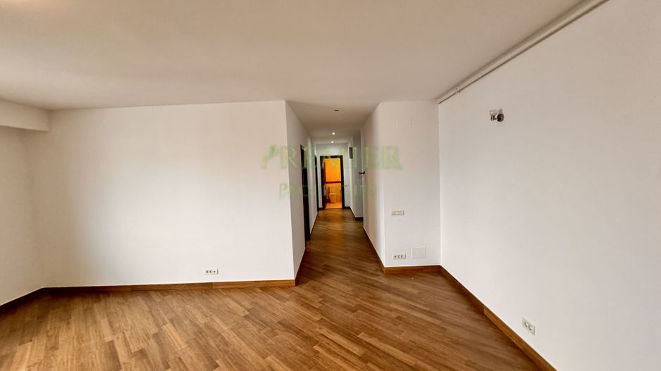APARTAMENT CU 3 CAMERE DE VANZARE IN BLOC SOLID | DOROBANTI | R.BELLER | - Poză 3