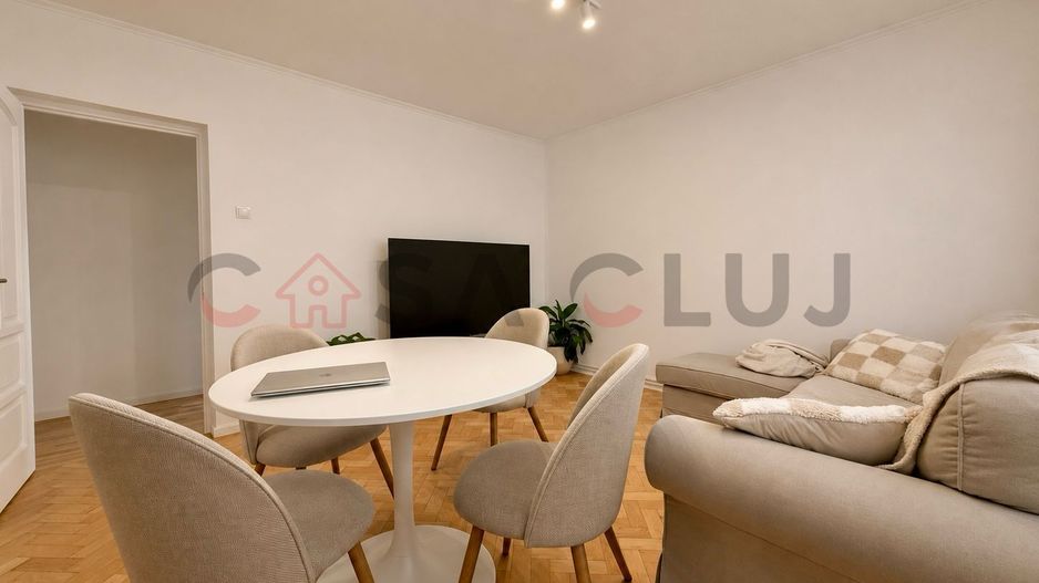 Apartament renovat, etaj intermediar, zona Bucegi - Poză 2