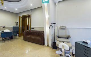 Post manichiură în salon Ultracentral - Poză 6